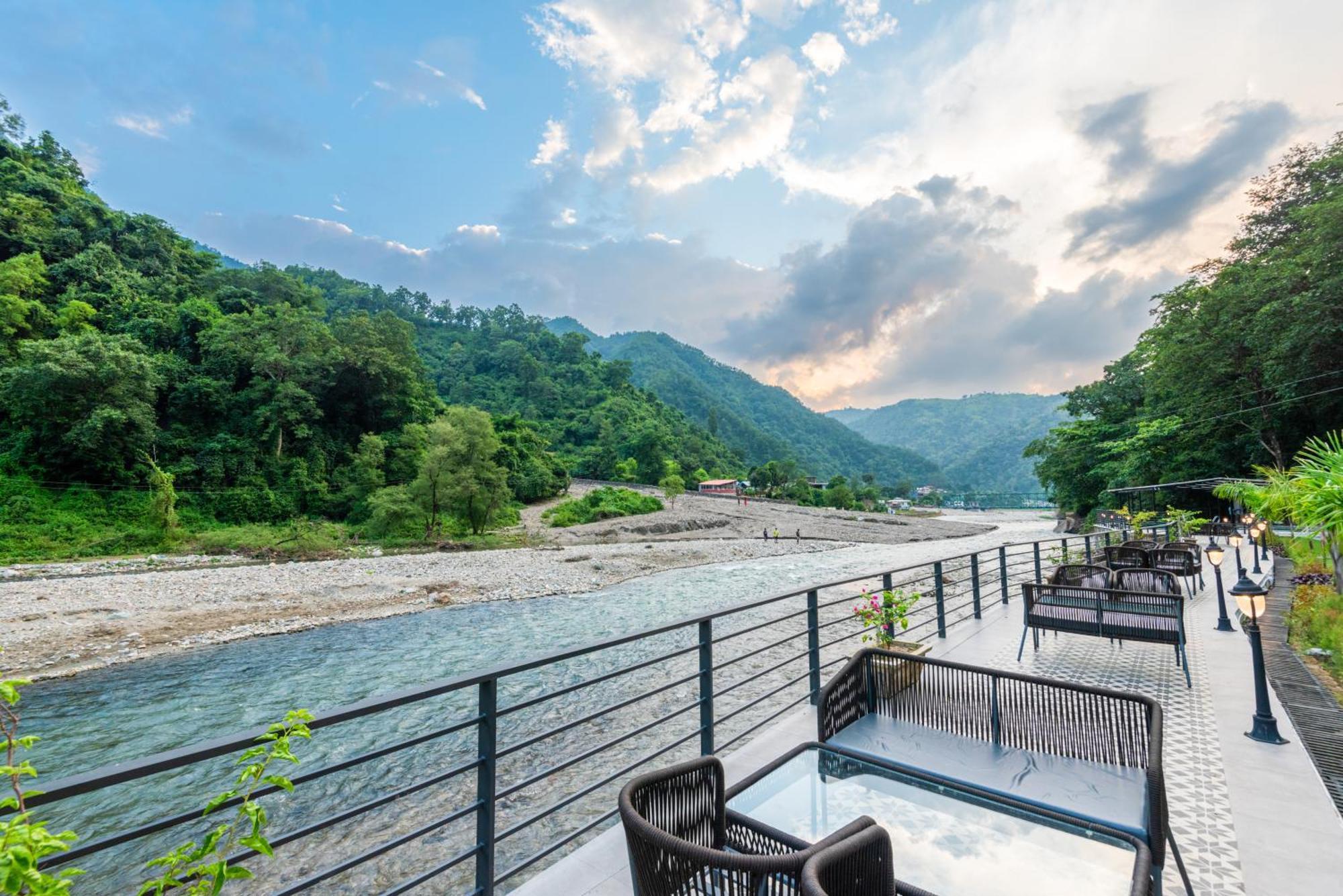 Dls Divine River Resort And Spa, Rishikesh Rishīkesh Exterior foto