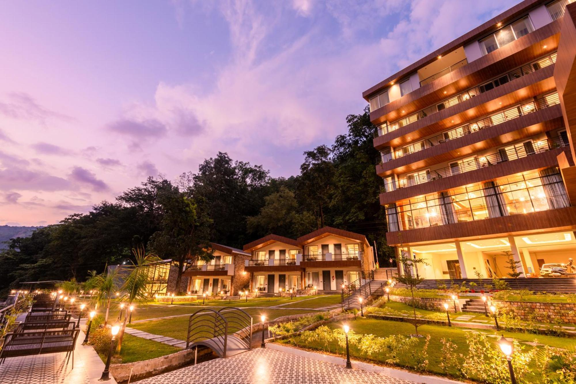 Dls Divine River Resort And Spa, Rishikesh Rishīkesh Exterior foto
