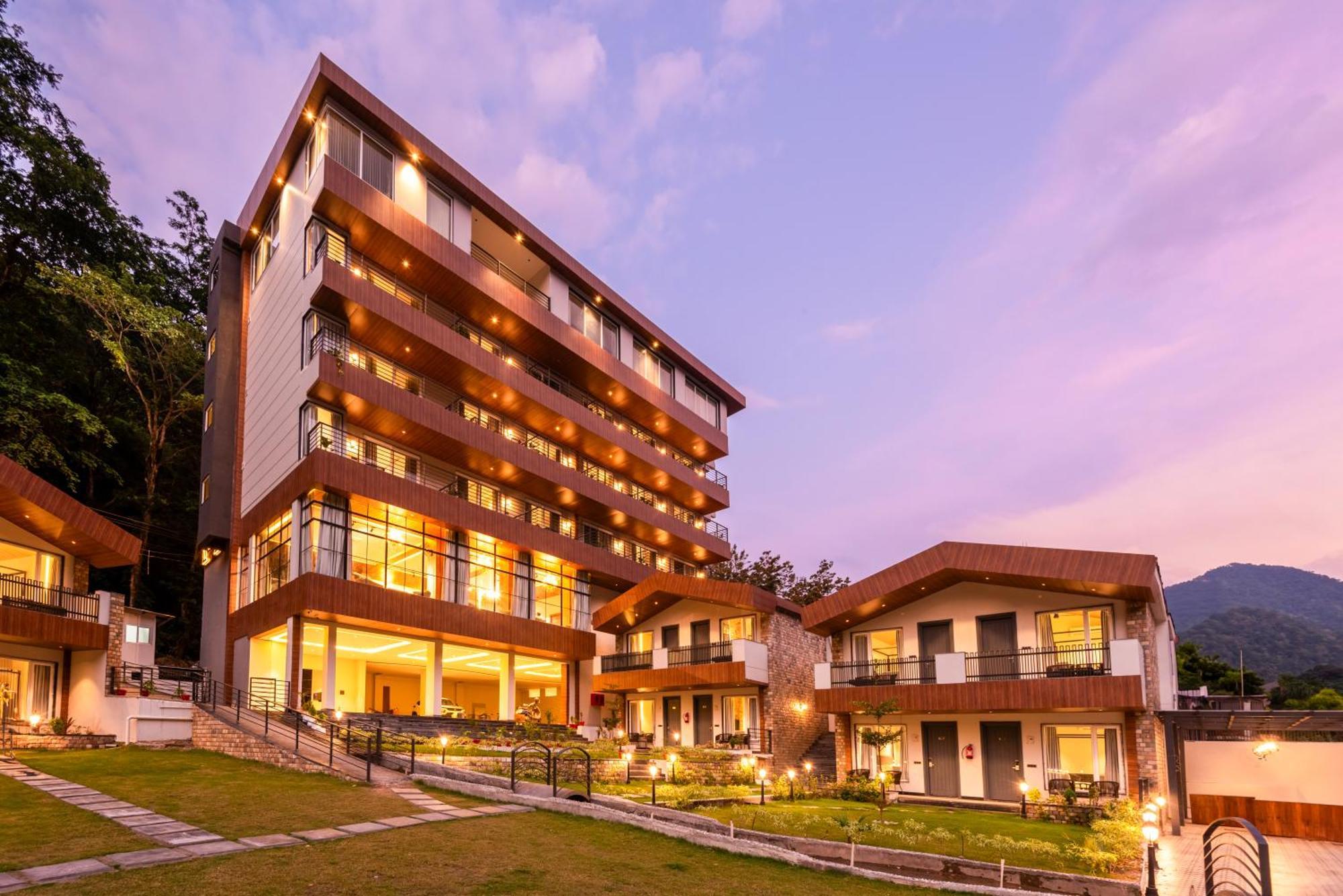 Dls Divine River Resort And Spa, Rishikesh Rishīkesh Exterior foto
