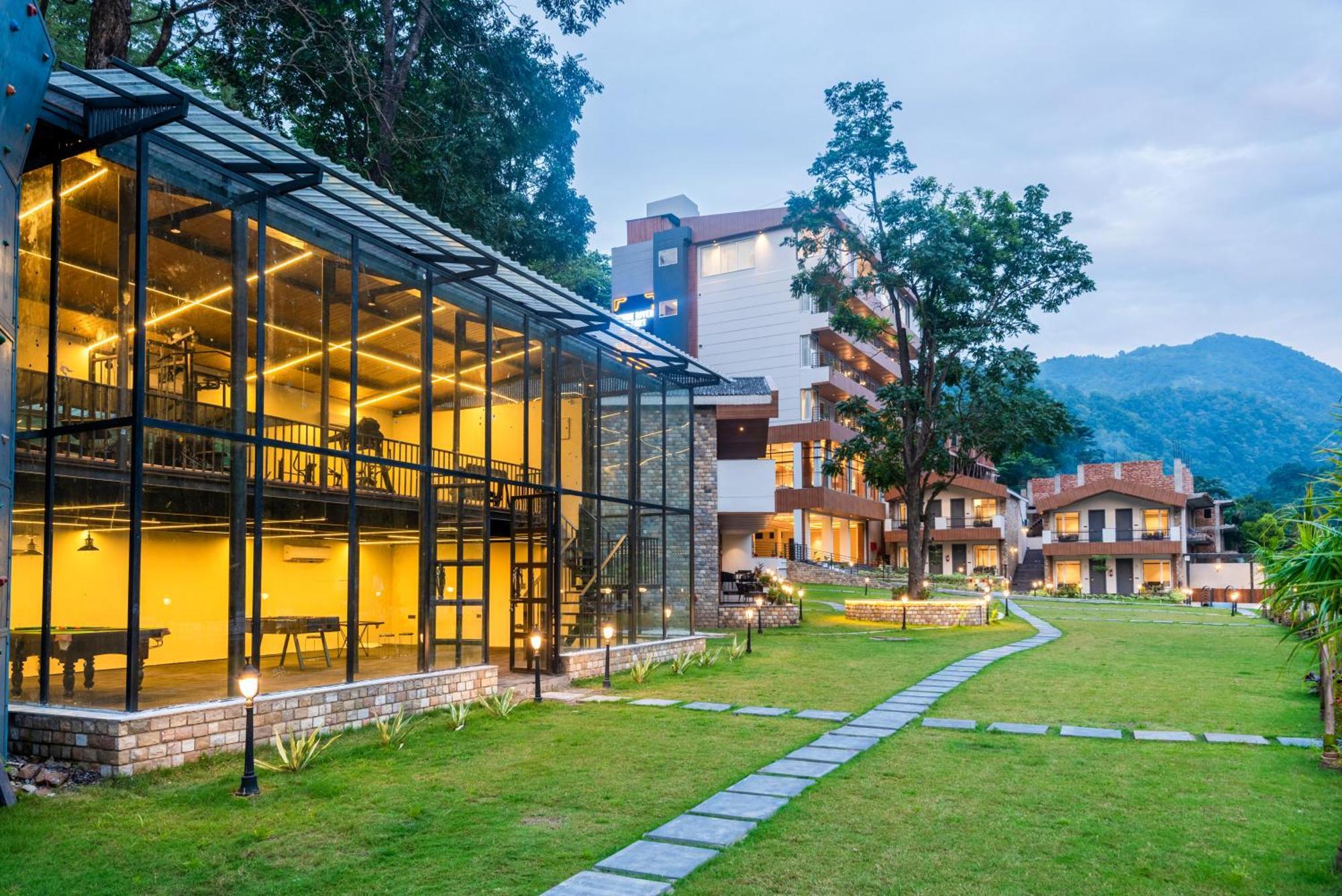 Dls Divine River Resort And Spa, Rishikesh Rishīkesh Exterior foto